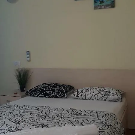 Apartament Apolonia Cu Vedere La Mare Апартаменти